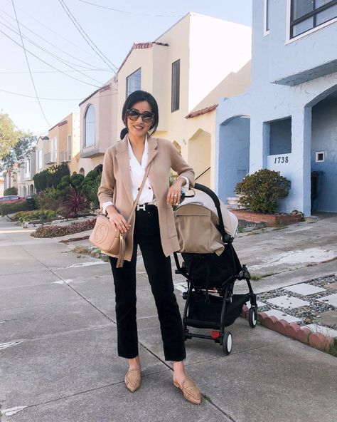 how to style the j.crew sophie cardigan // petite nursing + travel friendly outfit San Francisco Travel Outfit, Extra Petite Blog, Outfits Asian, Casual Travel Outfit, Airport Travel Outfits, Outfit Petite, Onesie Dress, High Rise Black Jeans, Extra Petite