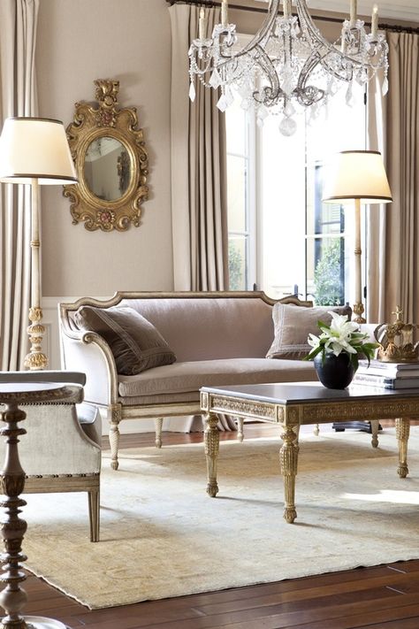 Living Room French Living Room #Living Room French Country Decorating Living Room, French Living Rooms, Furnitur Ruang Keluarga, French Country Living, Baroque Decor, French Country Living Room, Grey Home Decor, Classic Living Room, Design Websites