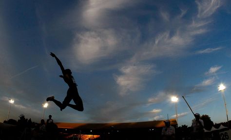 Track And Field Long Jump, Long Jump Aesthetic, Jumping Pictures, Xc Running, Creative Senior Pictures, Athletics Track, Track Pictures, Graphic Designer Job, Vision Board Pictures