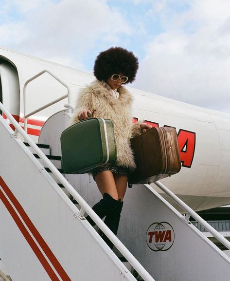 Overpacking Aesthetic, Jet Setter Aesthetic, Hangar Photoshoot, Airport Editorial, Airplane Photoshoot, Airlines Uniform, Lola Brooke, Twa Hotel, Airline Uniforms