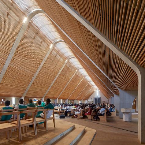 Religious Architecture, Sacred Architecture, Sacred Heart Cathedral, Kings Cross Station, Timber Roof, Modern Church, Wood Architecture, Architecture Awards, Cathedral Church