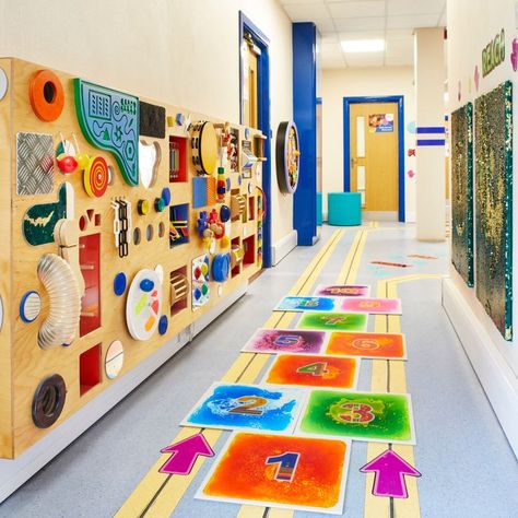 Sensory Room Ideas, Sensory Space, Sensory Classroom, Indoor Playground Design, Sensory Kids, Indoor Playroom, Daycare Design, Sensory Wall, Kids Cafe