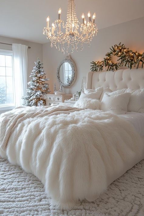 21 Super Cozy Christmas Bedroom Aesthetic Ideas 27 Cozy Christmas Bedroom Aesthetic, Christmas Bedroom Aesthetic, Bedroom Aesthetic Ideas, Cozy Christmas Bedroom, Holiday Bedroom Decor, Winter Bedroom Decor, Holiday Bedroom, Winter Bedroom, Cozy Christmas Decor