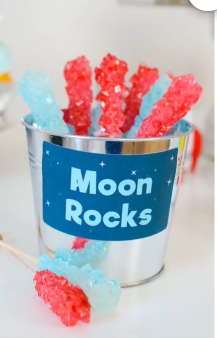 Two The Moon Birthday Decor, Space Themed Meals, Space Birthday Party Ideas Decoration, First Birthday Outer Space Theme, Space Themed Birthday Food, Two The Moon Birthday Party Decorations, Rocketship Birthday Party, Two The Moon And Back Birthday Party, Space Themed Foods