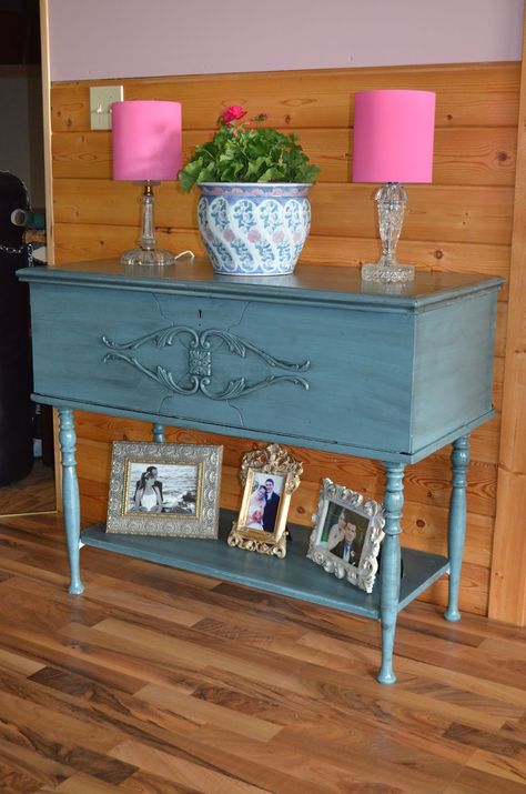 MacGIRLver: Cedar Chest Makeover Cedar Chest Makeover, Cedar Chest Redo, Chest Makeover, Chest Ideas, Cedar Chest, Furniture Refinishing, Repurposed Items, Fireplace Makeover, Refurbished Furniture