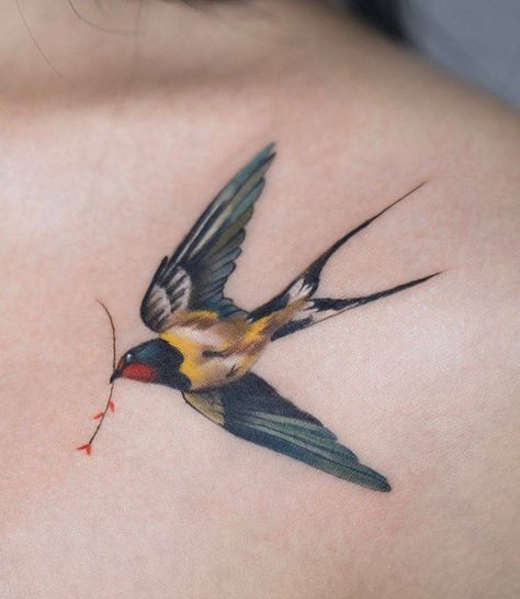 Barn Swallow Tattoo, Swallow Tattoo Meaning, Golondrinas Tattoo, Shoulder Blade Tattoos, Blatt Tattoos, Sparrow Tattoo Design, Swallow Tattoo Design, Swallow Bird Tattoos, Blade Tattoo