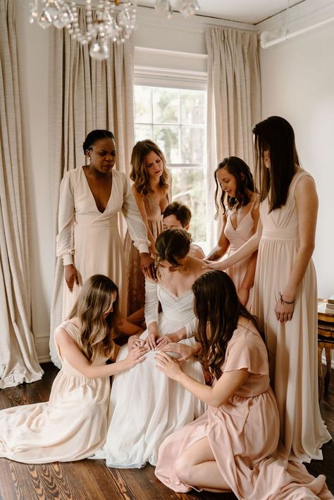 Bride And Bridesmaid Pictures, Wedding Party Poses, Prayer Circle, Wedding Photo List, Bridesmaid Poses, Wedding Prayer, Bridesmaid Pictures, Blush Pink Dress, Wedding Portrait Poses