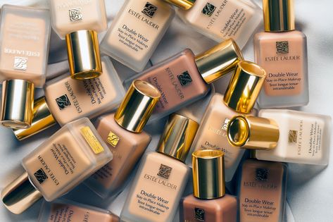 Double Wear Estee Lauder, Estee Lauder Foundation, Estee Lauder Double Wear Foundation, Double Wear Foundation, Free Makeup Samples, Tom Ford Beauty, Estee Lauder Makeup, Estee Lauder Double Wear, Double Wear