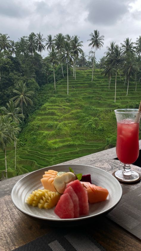 #aesthetic #bali Bali Fake Story, Bali Vibes Aesthetic, Bali Birthday, Indigenous Clothing, Bali Aesthetic, Bali Life, 20th Bday, Jimbaran Bali, Bali Food