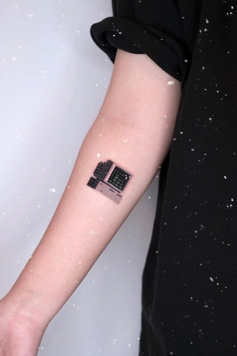 Pixel Antique Computer Tattoo Pc Tattoo Ideas, Computer Science Tattoo Ideas, Cpu Tattoo, Old Computer Tattoo, Projector Tattoo, Computer Tattoo Ideas, Computer Tattoo, Basic Fashion, Music Tattoos