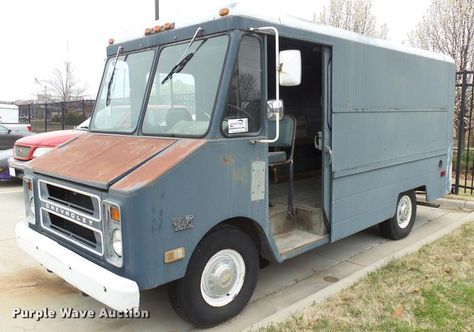 1984 Chevrolet Step Van 20 delivery truck | Item DB3865 | 4-... Perspective References, Truck Conversion, Delivery Trucks, Work Van, Customised Trucks, Delivery Van, Post Apo, Step Van, Box Truck