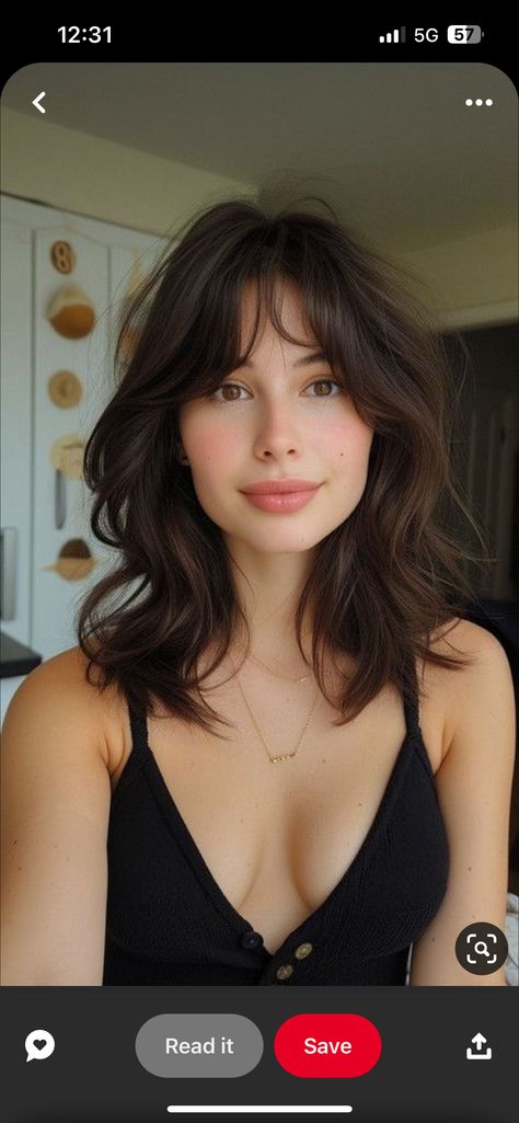 Medium Length Shag Wavy Hair, Low Density Haircut, Curled Wolf Cut, Fox Cut Hair, Short Haircut Names, Hair Short Layers, Soft Shag Haircut, Fox Haircut, Fox Cut