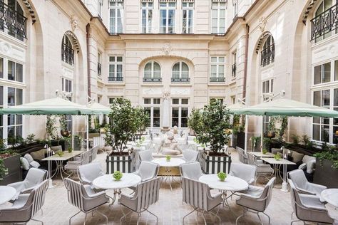 Parisian Hotel, Rosewood Hotel, Hotel Bar, Paris Hotels, The Plaza, Courtyard Garden, Hotels And Resorts, Luxury Travel, Boutique Hotel