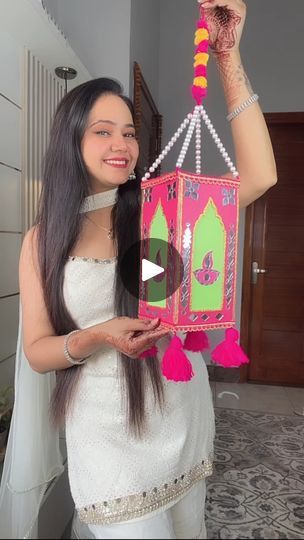 Diwali Decoration Ideas For School, Wall Hanging For Diwali, Lantern For Diwali, Craft With Cardboard, Aakash Kandil, Ideas For School Projects, Akash Kandil, Decoration Ideas For School, Lantern Handmade