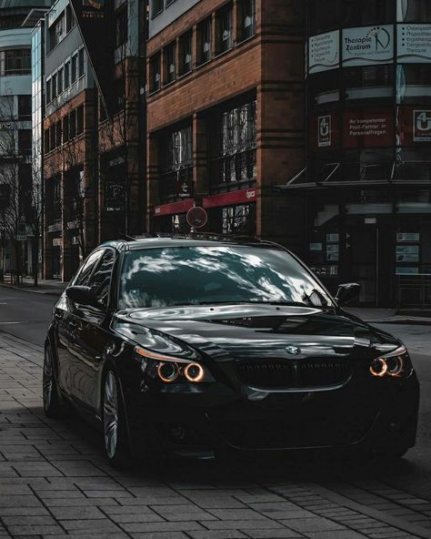 Bmw 528i Wallpaper, E60 M5 Wallpaper, Bmw E60 Wallpapers, Bmw Car Aesthetic, Bmw E60 M5, E60 Bmw, M5 E60, Bmw M5 E60, Tokyo Drift Cars