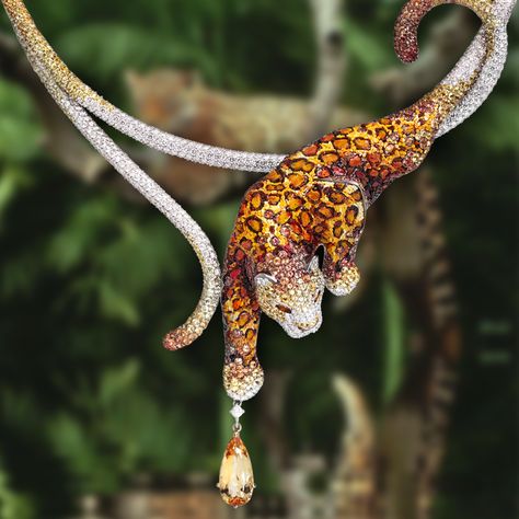 #Elegance, strength, agility, freedom, this is what makes the Tanzanian #leopard such a unique and beautiful animal and what inspired us to design Damisa, our newest #necklace. #sicis #sicisjewels #luxury #fashion #micromosaic #diamond #gold Expensive Jewelry, Cat Jewelry, Pet Necklace, Fabulous Jewelry, Diamond Gold, Fantasy Jewelry, Diamond Pendant Necklace, Stunning Jewellery, Animal Jewelry