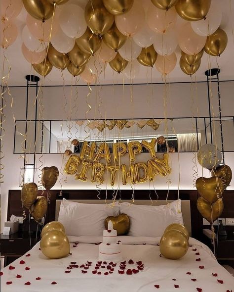 Birthday Cake Ideas Aesthetic, Birthday Ballon Decorations, Cake Ideas Aesthetic, For Brother Birthday Wishes, Birthday Room Surprise, Brother Birthday Wishes, Bday Gift For Boyfriend, Boyfriends Birthday Ideas, Heart Touching Birthday Wishes