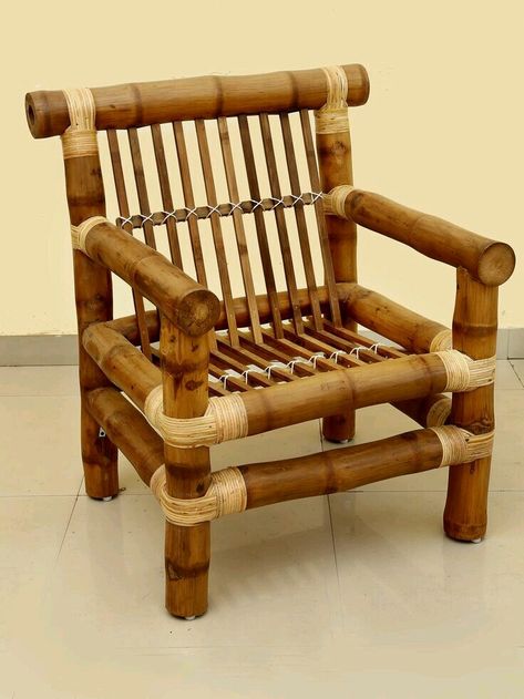 Diy Bamboo Projects, Bamboo Chair Design, Bamboo Projects, Bamboo Furniture Diy, Bamboo Furniture Design, Diy Bamboo, Bamboo Diy, Bamboo Building, Bamboo Sofa