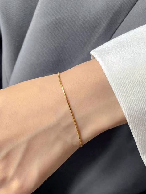 Yellow Gold  Collar  Stainless Steel   Embellished   Women's Fashion Jewelry Delicate Bracelet Gold Simple, Minimalist Accessories Jewellery, Jewelry Necklace Simple, Gold Bracelet Simple, Fancy Jewelry Necklace, Pretty Jewelry Necklaces, Wrist Jewelry, Gold Bracelet For Women, Jewelry Accessories Ideas