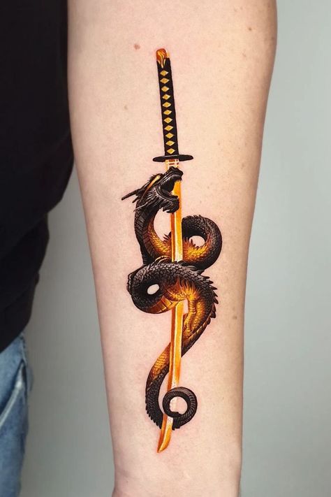 Golden Dragon Tattoo, Dragon Tattoo Shoulder, Tattoo Design For Men, Ninja Tattoo, Dragon Tattoo Back, Dragon Tattoos For Men, Dragon Tattoo Art, Tattoo Design Tattoo, Pirate Tattoo