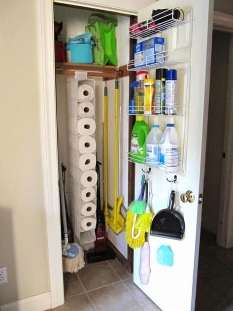 Koti Diy, Broom Closet, Hanging Shoe Organizer, Small Closets, Organizing Hacks, Organisation Hacks, Cleaning Closet, Storage Hacks, Organizing Ideas