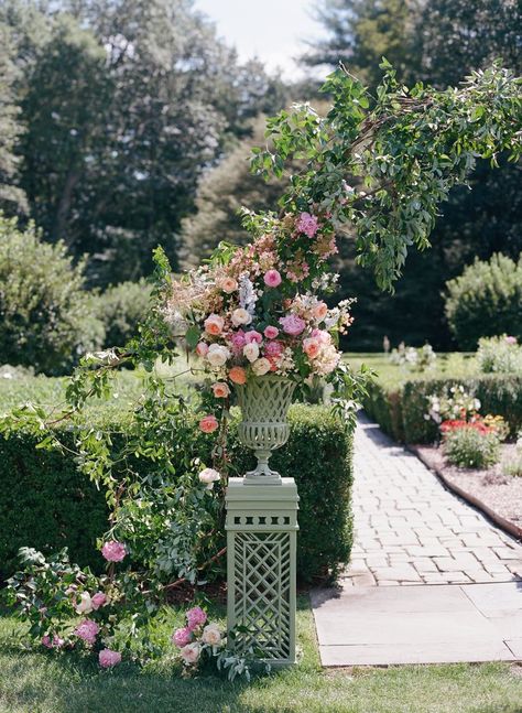 Elegant and Intimate Garden Wedding — Elizabeth Hall Events Huntsville Botanical Gardens, Wedding Trellis, Shakespeare Garden, Wedding Cocktail Reception, Intimate Garden Wedding, Lewis Ginter Botanical Garden, Intimate Garden, English Garden Wedding, The Mayflower