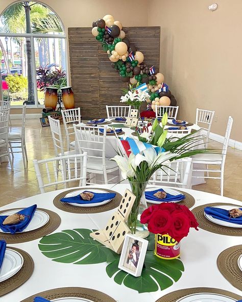 Cuban Party Centerpieces, Puerto Rico Centerpieces, Havana Night Cake, Havana Nights Party Centerpieces, Havana Nights Balloon Garland, Dominican Birthday Party Theme, Havana Nights Centerpiece Ideas, Domino Centerpiece, Havana Nights Table Decor