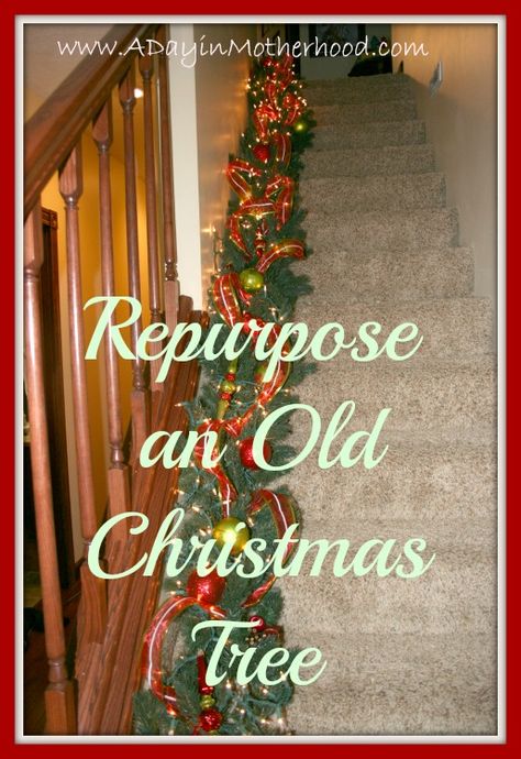 Repurpose an Old Artificial Christmas Tree!! Fake Xmas Tree, Artifical Christmas Tree, Old Christmas Tree, Fake Christmas Tree, Recycled Christmas Tree, Fake Christmas Trees, Faux Christmas Trees, Christmas Tree Branches, Christmas Tree Wreath