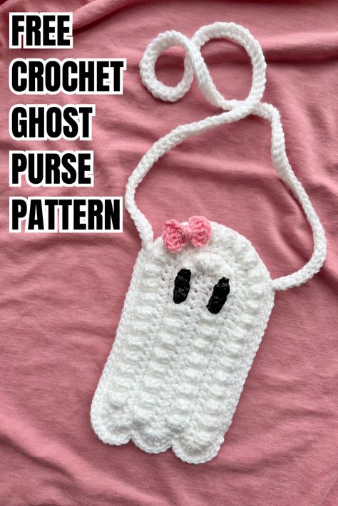 A crochet ghost purse is the perfect crochet Halloween accessory for spooky season! Follow this free crochet pattern to make one today! Ghost Bag, Crochet Pour Halloween, Crochet Ghost, Toddler Purse, Foundation Single Crochet, Crochet Halloween, Crochet Toddler, Quick Crochet Patterns, Modern Crochet Patterns