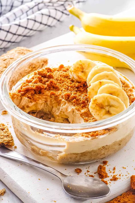 Overnight Weetabix (7 Ways!) | The Picky Eater Weetabix Recipes Healthy, Wheatabix Breakfast, Wheatabix Recipes, Overnight Wheatbix Recipe, Weetabix Breakfast Ideas, Overnight Weetbix Recipe, Weetabix Recipes Breakfast, Weetbix Recipes, Weetbix Overnight Oats