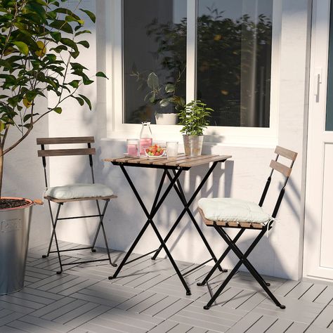 TÄRNÖ Table+2 chairs, outdoor, black-brown stained black/gray-brown stained black/light brown stained, Kuddarna beige - IKEA Balcon Mic, Condo Balcony, Spanish Mission, Wooden Outdoor Furniture, Outdoor Table Tops, Chef's Kitchen, Steel Lighting, Mesa Exterior, Table Cafe