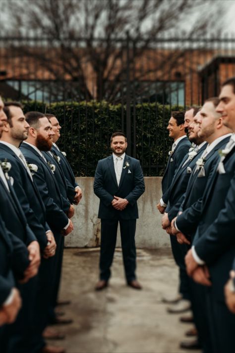 Guys Wedding Photos Grooms, Groom With Friends Poses, Groomsmen Shoot Ideas, Groom Group Poses, Groomsmen Formal Photos, Groom And Friends Photo Ideas, Grooms Men Poses, Large Groomsmen Party, Groom Squad Photoshoot