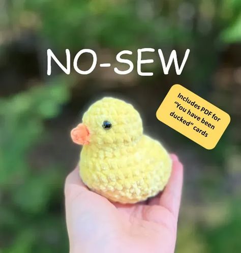 Lucky the “Rubber” Duck is a great way to spread some cheer! The pattern download includes step-by-step instructions and video downloads to help you make this cute little quacker! Make Lucky the “Rubber” Duck big or small and have fun mixing the colors! Paid crochet pattern! Crocheted Ideas, Duck Crochet, Duck Crafts, Crochet Mignon, Beginner Crochet Projects, Granny Square Blanket, Crochet Basics, Amigurumi Free Pattern, Embroidery Techniques