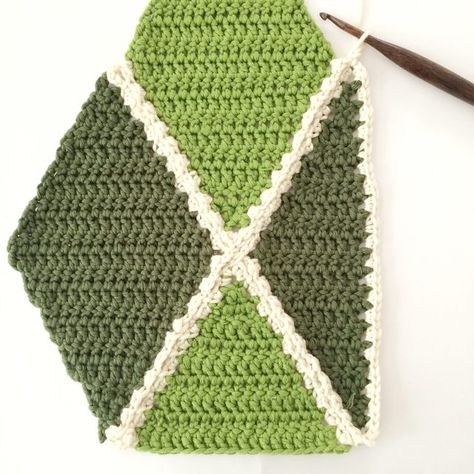 Diamond Section Edge Crochet, Crochet Diamond, Crochet Triangle, Knit Edge, Crochet Hexagon, Crochet Quilt, Double Crochet Stitch, Crochet Stitches Tutorial, Crochet Stitches Patterns