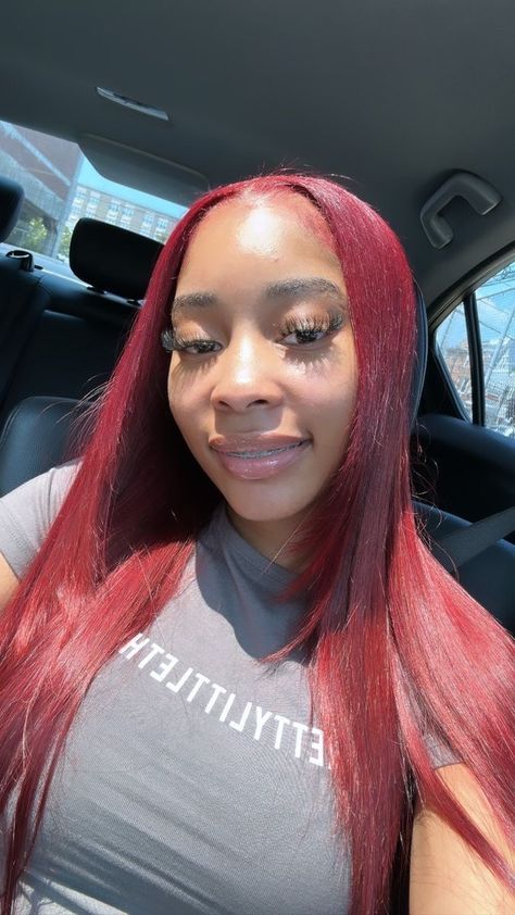 Burgundy Hair Dye, Quick Weave Hairstyles, Dyed Natural Hair, Burgundy Hair, Colored Wigs, Hair Ponytail Styles, Red Head, Ponytail Styles, Front Lace Wigs Human Hair