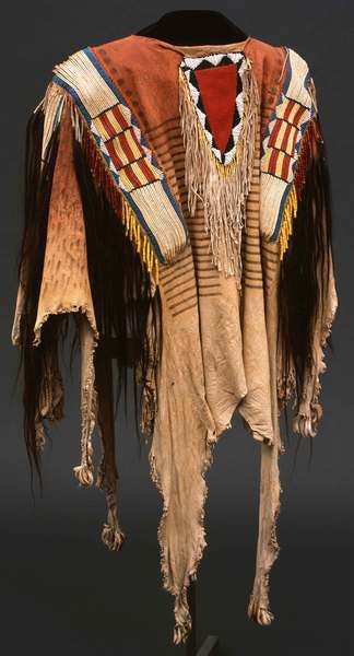 Oh, by the way...: BEAUTY: Clothing--Native American American Indian Clothing, American Costume, Native American Shirts, Native American Dress, Native American Regalia, Native American Clothing, Plains Indians, Native American Crafts, Native American Artifacts