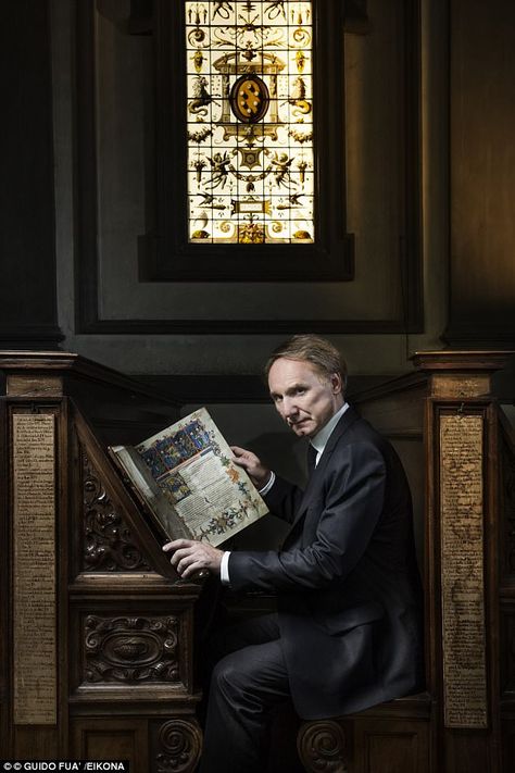 Dan Brown in the Laurentian Library in Florence. The author's new book, Origin sees science clash with the world's major religions Florence, New Books, Laurentian Library, Davinci Code, Dan Brown, Art Culture, Authors, Science, Coding