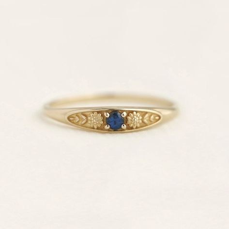 This Statement Rings item by TedandMag has 89 favorites from Etsy shoppers. Ships from South Korea. Listed on Apr 22, 2024 Gold Band With Sapphire, Vintage Dainty Rings, Vibtage Rings, Dainty Signet Ring, Dainty Sapphire Ring, Simple Non Traditional Wedding Rings, Practical Engagement Rings, How To Stack Rings, Stacked Rings Aesthetic