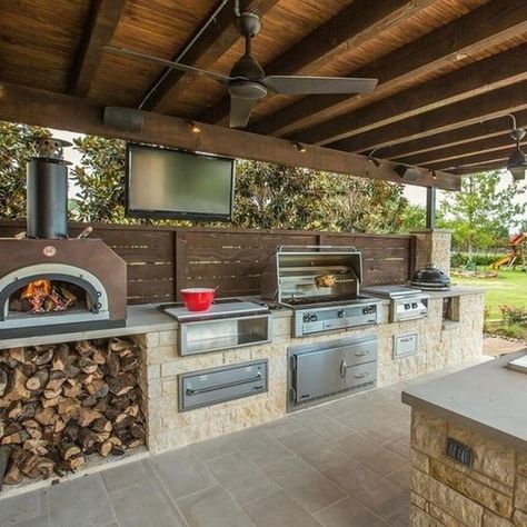 Planning an Outdoor Kitchen in 2019 - Patio Productions Backyard Kitchens, Outdoor Cooking Area, Backyard Barbeque, Outdoor Barbeque, Outdoor Kitchen Countertops, Modern Outdoor Kitchen, Outdoor Kitchen Decor, Outdoor Kitchen Plans, Outdoor Bbq Kitchen