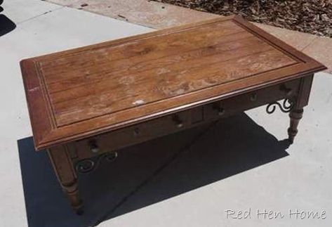 Refurbished Coffee Tables, Coffee Table Refinish, Coffee Table Redo, Red Coffee Tables, Ikea Coffee Table, Furniture Red, Coffee Table Makeover, Garage Furniture, Painted Coffee Tables