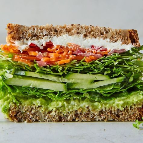 We like sandwiches that send juices running down to our elbows, which is why we insist on dressing the lettuce. If you want to use store-bought giardiniera, skip the first step. California Sandwich, Veggie Sandwich Recipes, Sandwich Vegetarian, Vegetarian Sandwich, Veggie Sandwich, Makanan Diet, Chapati, Meatless Meals, Sandwich Recipes