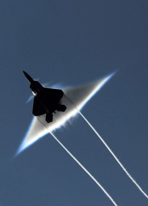 Photo Avion, Wow Photo, F 22 Raptor, F4 Phantom, Sound Barrier, F22 Raptor, Military Jets, Jet Aircraft, Sonic Boom