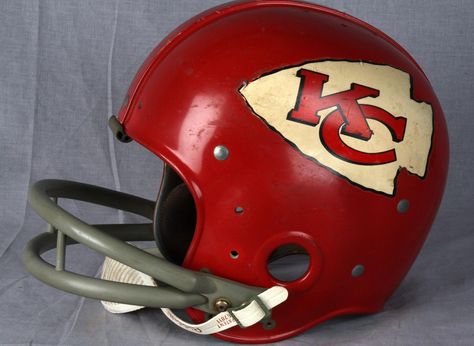 Found on Bing from www.100percentauthentic.com Chiefs Helmet, Nfl Uniforms, Kansas City Chiefs Logo, American Football League, Chiefs Logo, Football Vintage, Nfl Logo, Kc Chiefs, High School Football