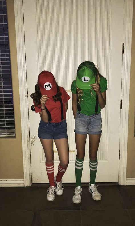 Cute Halloween Costumes With Friends, Best Friend Diy Halloween Costumes, Mario And Luigi Dress Up, Costumes To Do With Your Best Friend, Cute Duo Halloween Costumes Best Friends Disney, Matching Halloween Costumes For Besties Funny, 2 Ppl Costumes, Matching Halloween Costumes For Two Best Friends, Duo Halloween Costumes Mario And Luigi