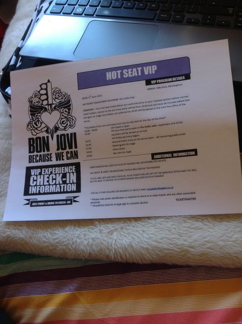 VIP hot seat tickets I won via the record label. Upgraded to Diamond Circle... Whoop whoop!! Fake Photo Sick, Vip Ticket, Music Tickets, Ross Butler, Hot Seat, Whoop Whoop, Vip Tickets, Circle Diamond, Bon Jovi