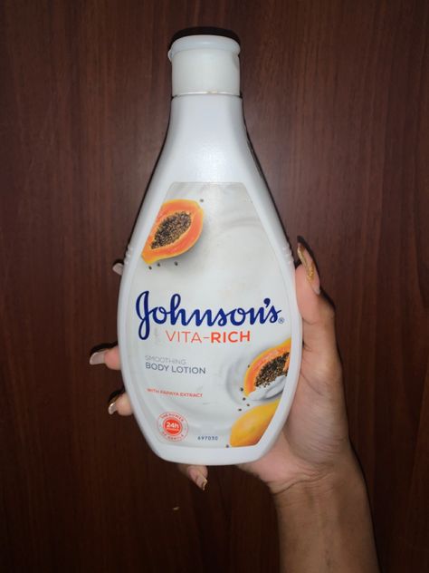 Johnson Body Lotion, Papaya Lotion, February Goals, Clear Glowing Skin, Papaya Extract, Homemade Beauty, Homemade Beauty Tips, Skincare Organization, Homemade Beauty Products