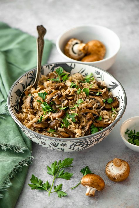 Mushroom and Green Onion Rice featuring #landolakes butter #ad Healthy Homesteader, Homesteader Recipes, Onion Rice Recipe, Mushroom Rice Recipes, Green Onions Recipes, Onion Rice, Leftover Rice Recipes, Mushroom Rice, Onion Recipes