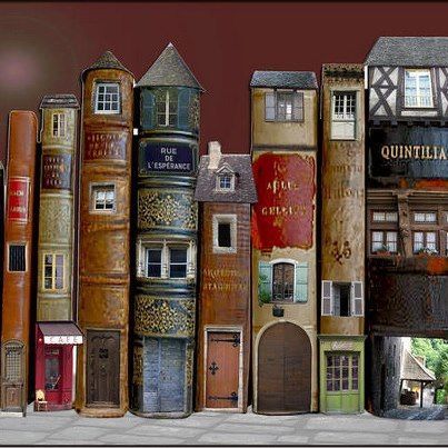 Fairy Houses, Skitse Bog, Kule Ting, Book Spine, Book Sculpture, Fairy Book, Fairy Doors, Book Nooks, Fairy House