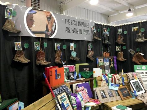 Spark interest in 4-H through great booths at your county fair. Community Fair Booth Ideas, 4-h Fair Booth Ideas, 4h Booth Themes, 4-h Meeting Ideas, 4-h Booth Ideas, 4h Booth Ideas, County Fair Decorations, Ffa Decorations, Fair Booth Ideas