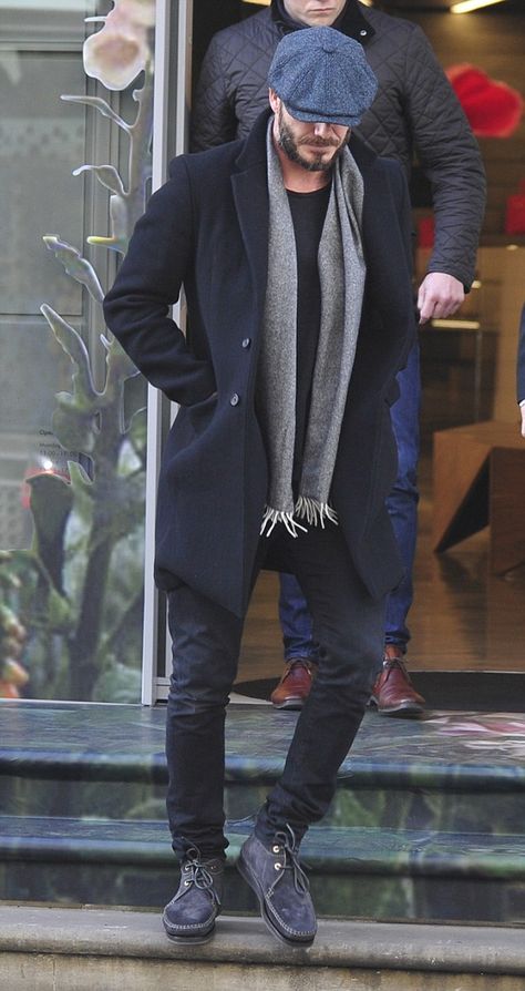 DB David Beckham Style Outfits, David Beckham Style, Fashion Walk, Paris Mode, Winter Outfits Men, News Boy Hat, Mens Winter Fashion, David Beckham, 가을 패션